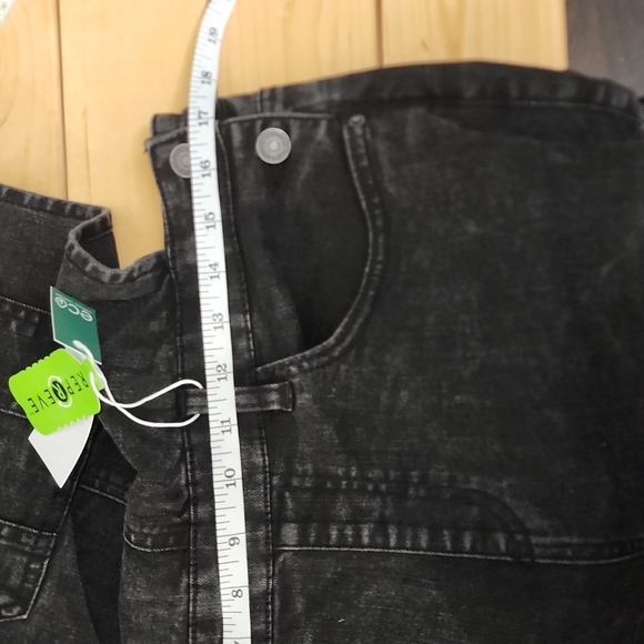 Eighty Two Denim overall shorts size 13 - Picture 6 of 7